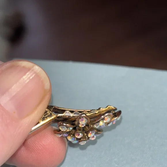 Vtg Tie Tac Aurora Borealis Tie Tac Or Pendant Gold Tone SNK 1" Multi-color - Picture 7 of 8